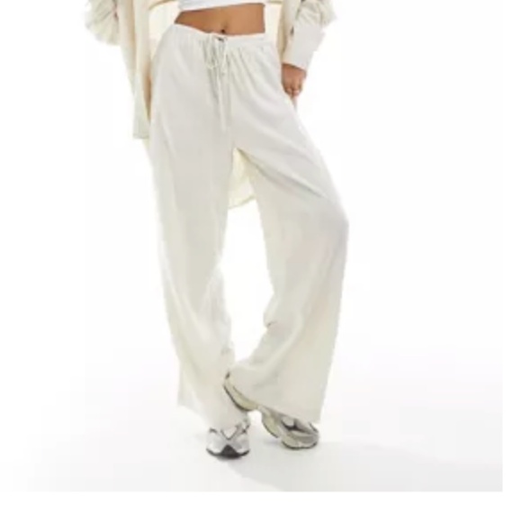 ASOS DESIGN wide leg pull on linen pants in natural - Picture 1 of 1